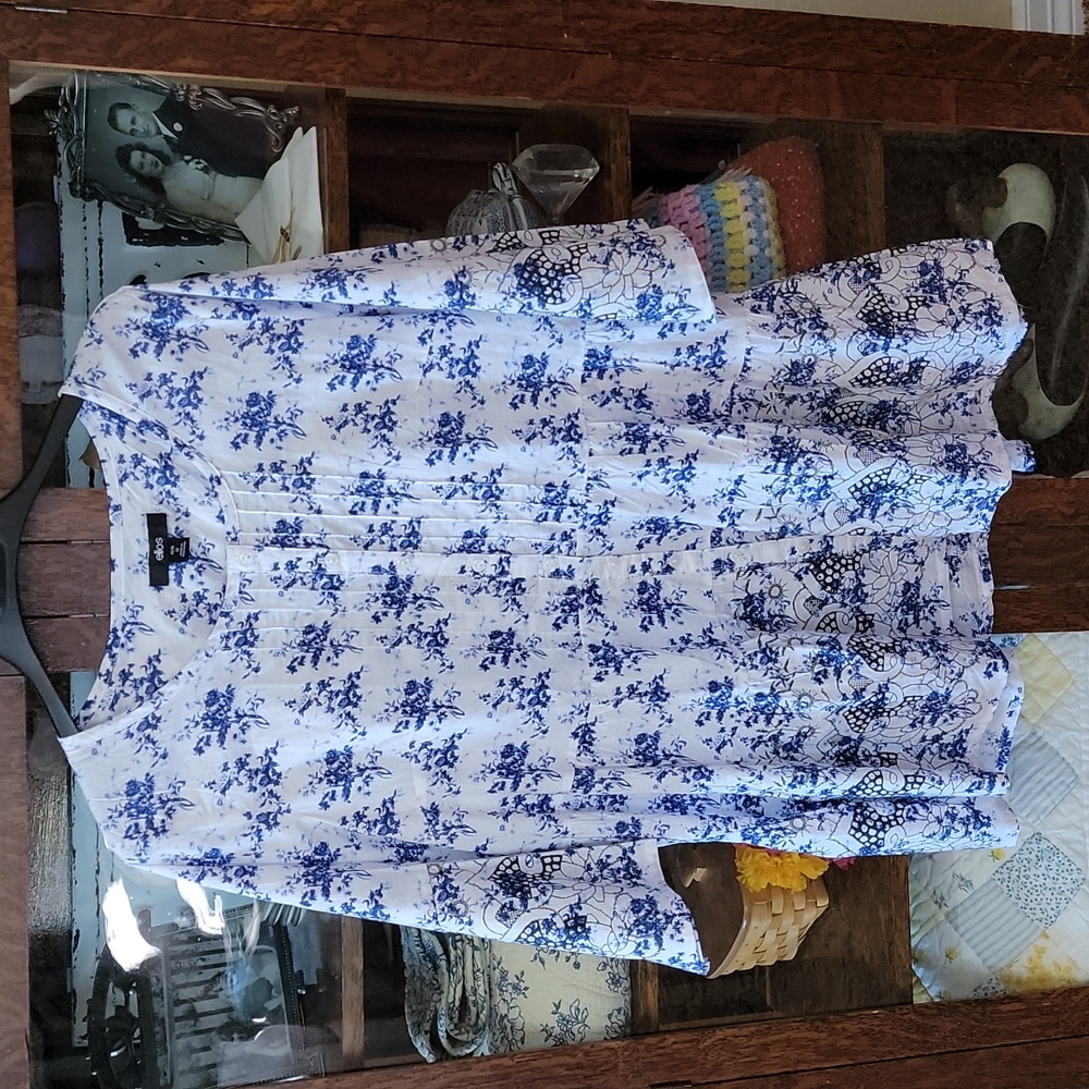 NWOT Ellos Tunic Top